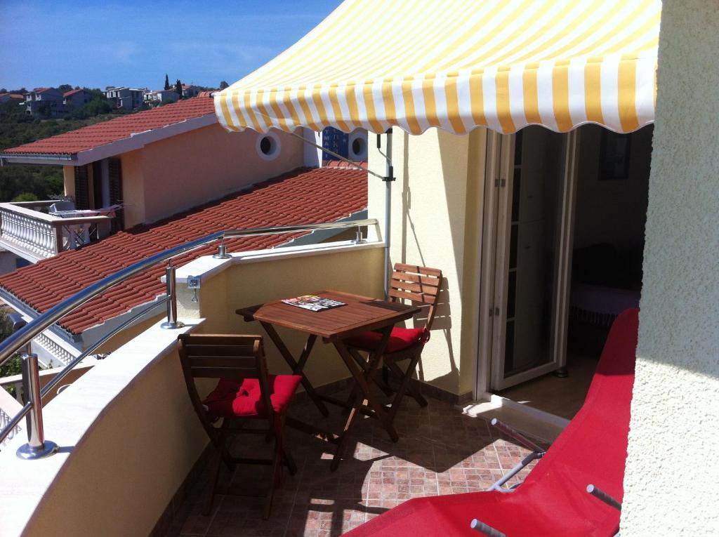 Apartments Villa Stella Maris Rogoznica  Εξωτερικό φωτογραφία