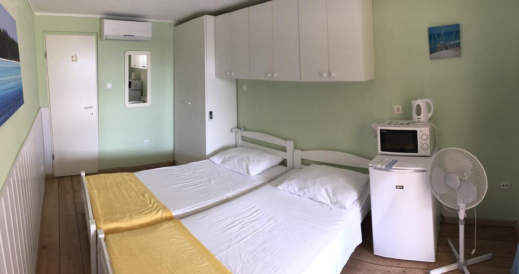 Apartments Villa Stella Maris Rogoznica  Εξωτερικό φωτογραφία